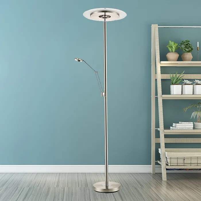Cad é an airde chuí do lampa urláir?