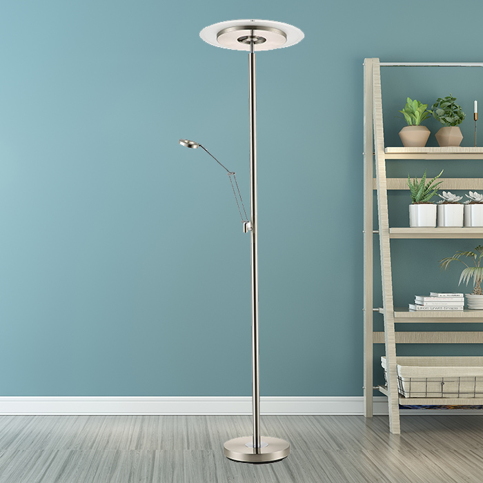 Cad iad na moltaí maisiúcháin do lampa urláir na máthar agus na mac?